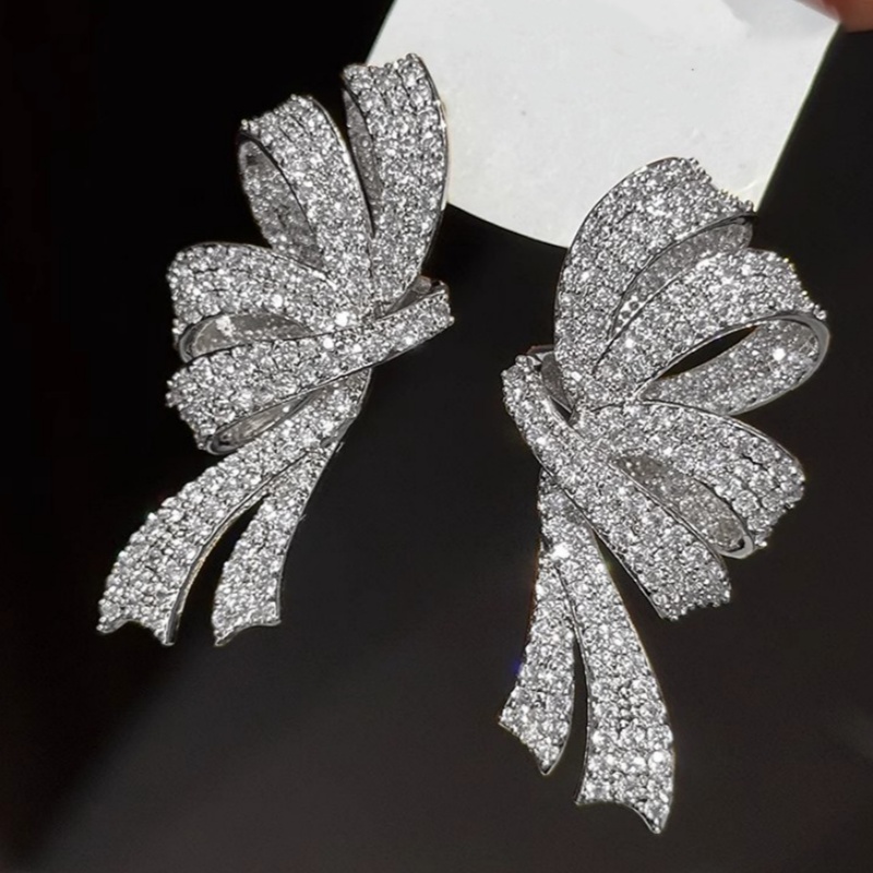 E-shop Luxuriöse, funkelnde, vollsynthetische Zirkonia-Schleifen-Band-Anhänger-Ohrhänger, geeignet für Damen, Hochzeit, Verlobung, super exquisit,