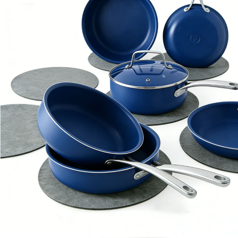 Juego de 3 piezas de ollas para salsa antiadherentes con divisor de plato de fieltro | Adecuado para revestimiento de cerámica con tapa, juego de sartén pequeña con mango aislante, olla de inducción, cuenco grueso de fieltro y almohadilla divisora absorbente para platos