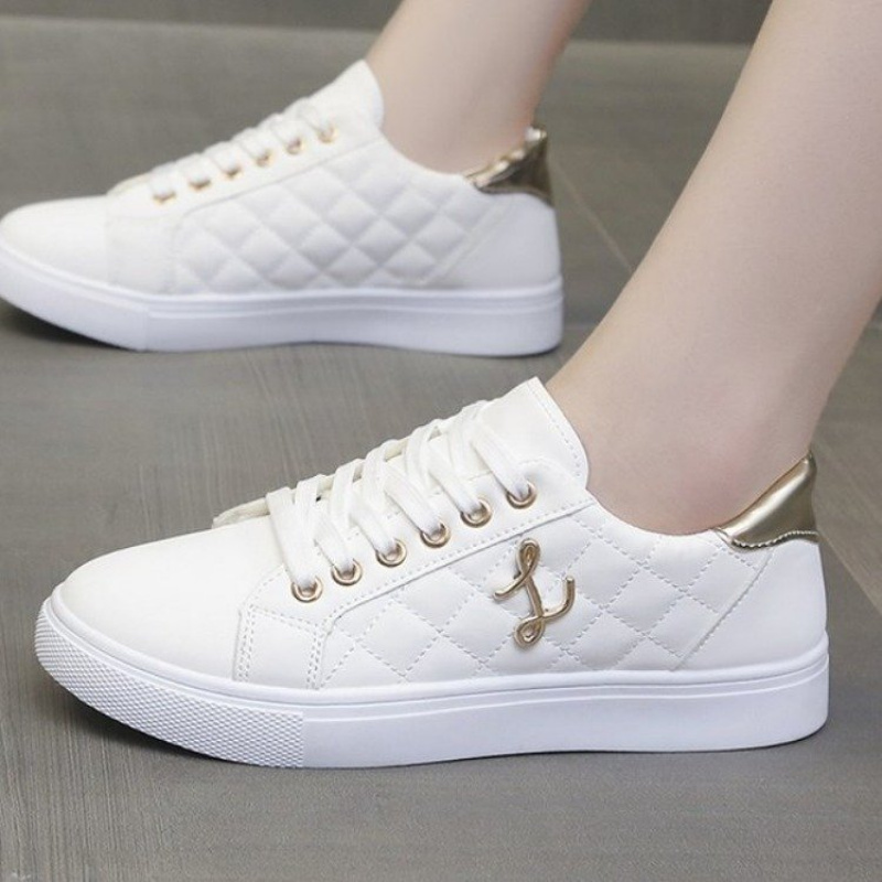 White Sneakers Best Trainers For Older Ladies 15 Best White