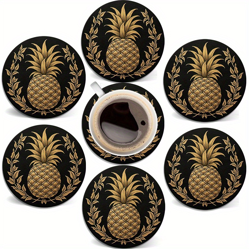 TEMU Nieuw binnengekomen! 6 stuks ronde houten onderzetters - Zwarte en gouden ananas patronen met gouden bladeren - 2D platte 4-inch onderzetters,