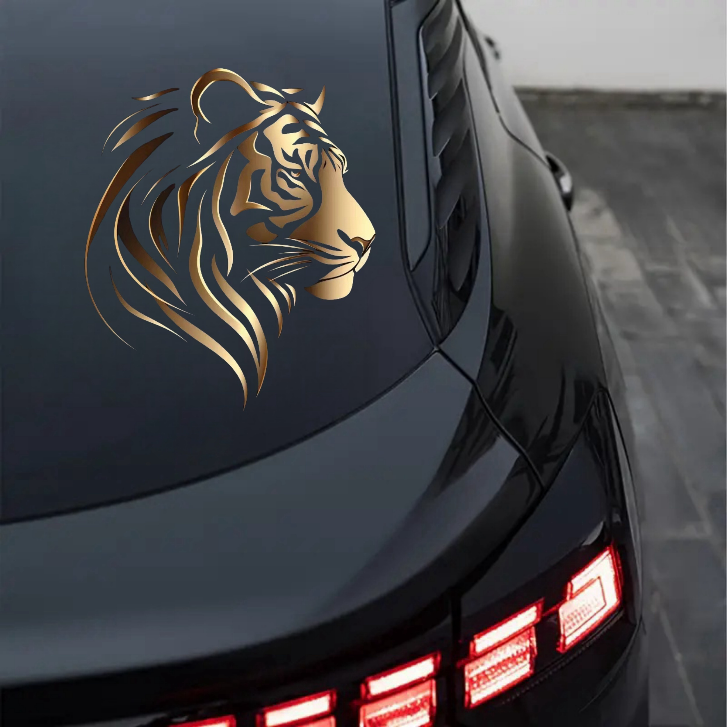 1pc/2pcs Waterproof And Uv-Proof Lion Decal - Ideal for Any Vehicle, Walls, Laptops, And Motorbikes PVC Self-Adhesive Decal