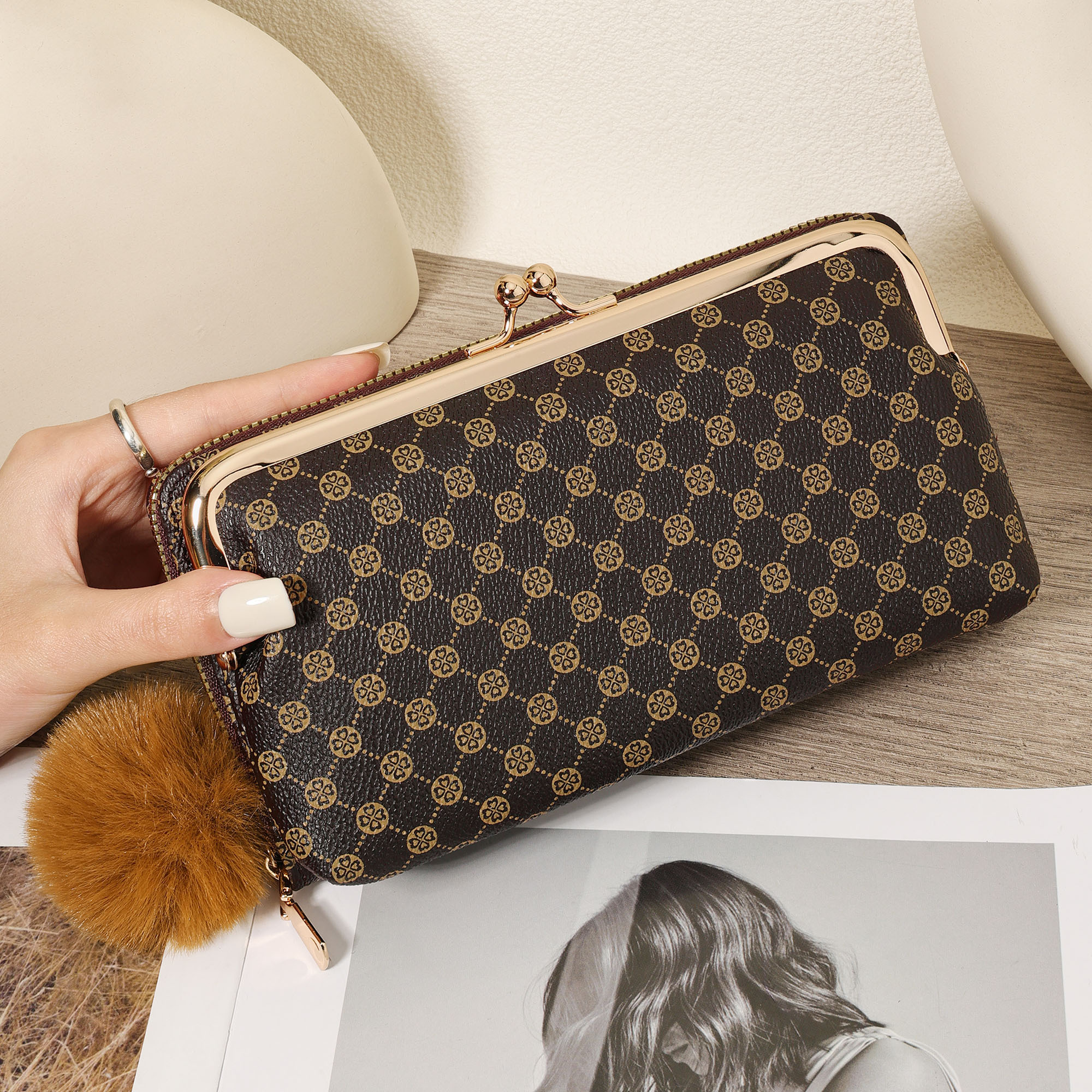 TEMU New Women's Long Wallet, Multi Card Slot Function Wallet, With A Pom-pom Charm, Detachable For Use With Mobile Phones, Multifunctional Large