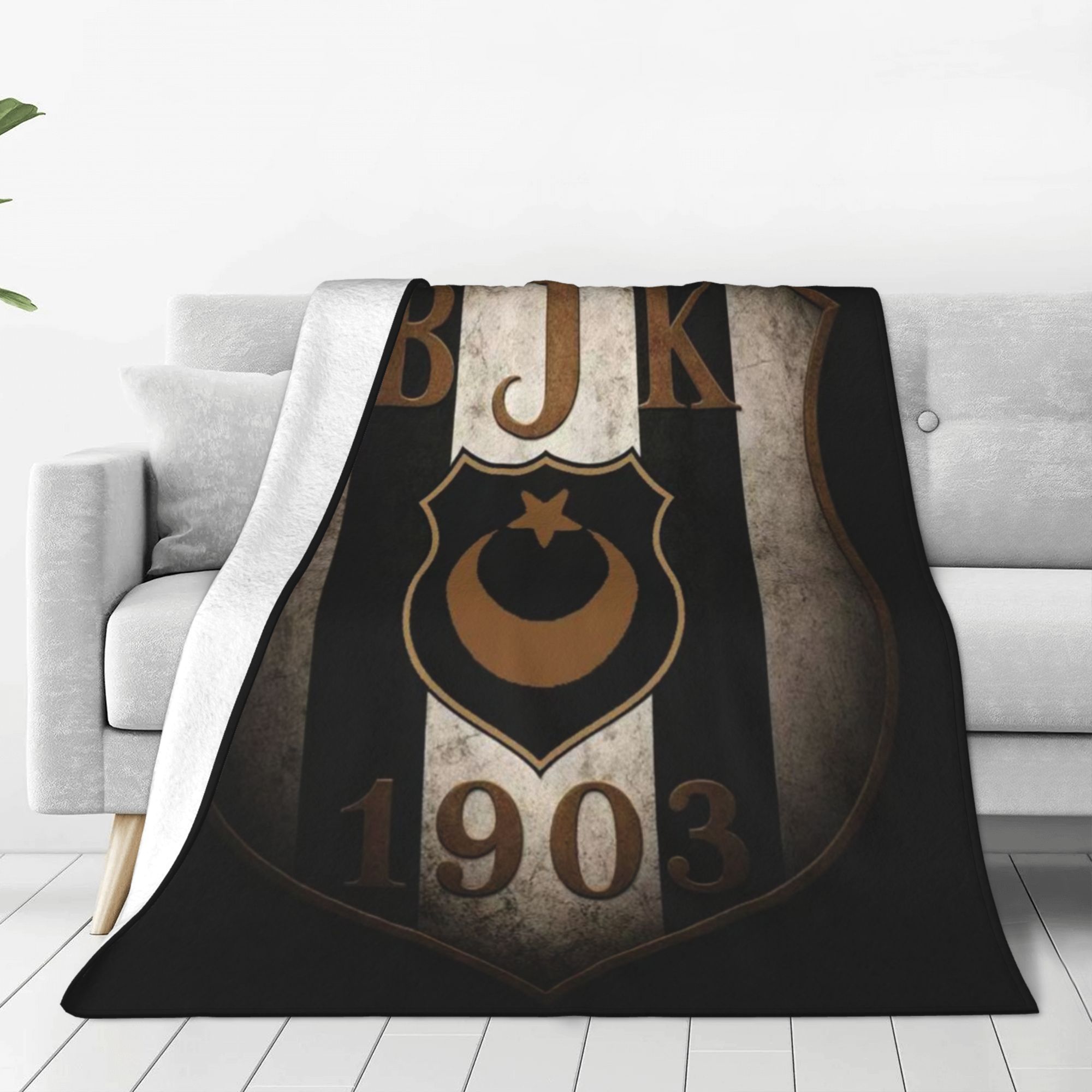 

Bjk Football Fleece Blanket, Soft And Comfortable, Suitable For The Sofa, Office, Bed, And Camping, A Warm And Cozy Nap Blanket, All , Making It An Ideal Holiday Gift.