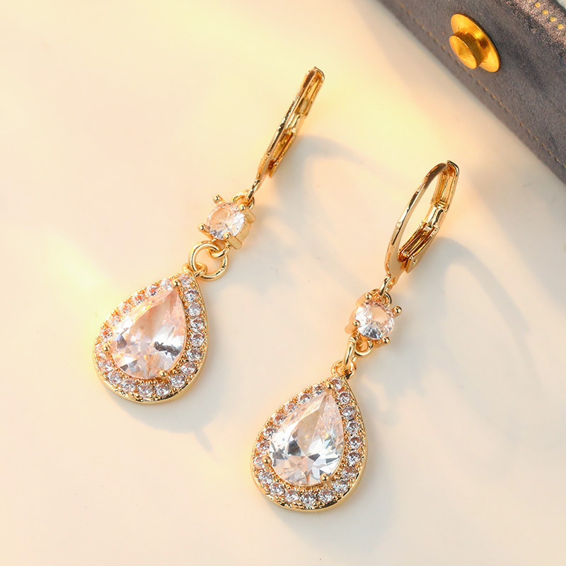 Women's Sparkling Teardrop Synthetic Zirconia Drop Earrings