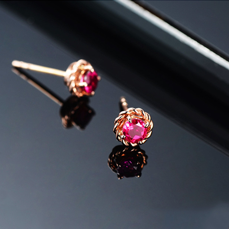 2pcs Elegant Rose Flower Synthetic Zirconia Stud Earrings