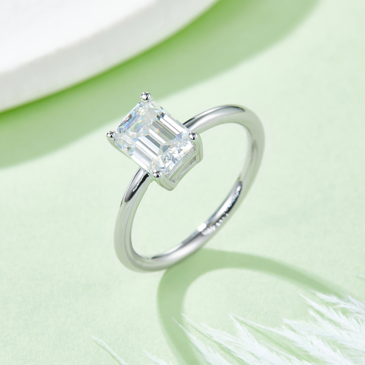 Women's S925 Silver Moissanite Wedding Engagement Ring