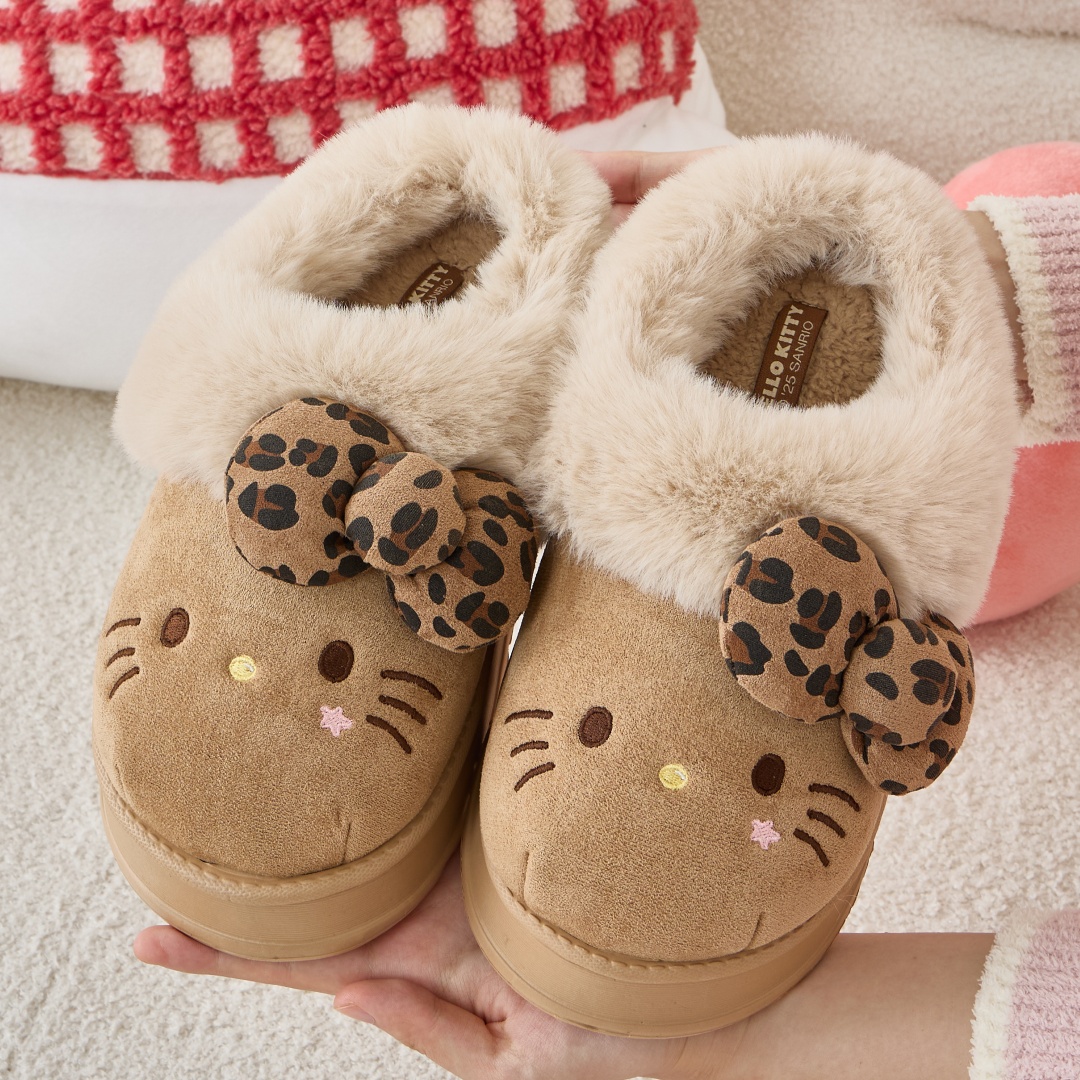 Image of Authentic Hello Kitty Cartoon Color- Cute Casual Fashion Trendy Autumn And Winter Indoor Daily Home Guest Fleece-lined Slippers For Teenagers - In Multiple Colors And Used As Gifts
