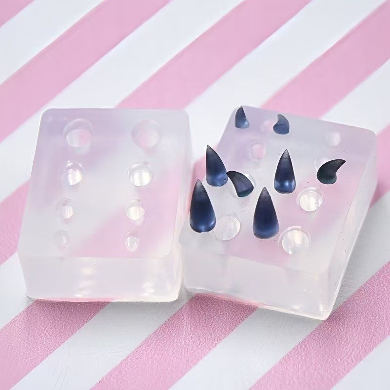 TEMU Resin Silicone Molds 1pc Mini Pointed Corner Shape Silicone Mold, Multiple Sizes, Easy Demolding, Resin Clay Accessories, Decorative Creative