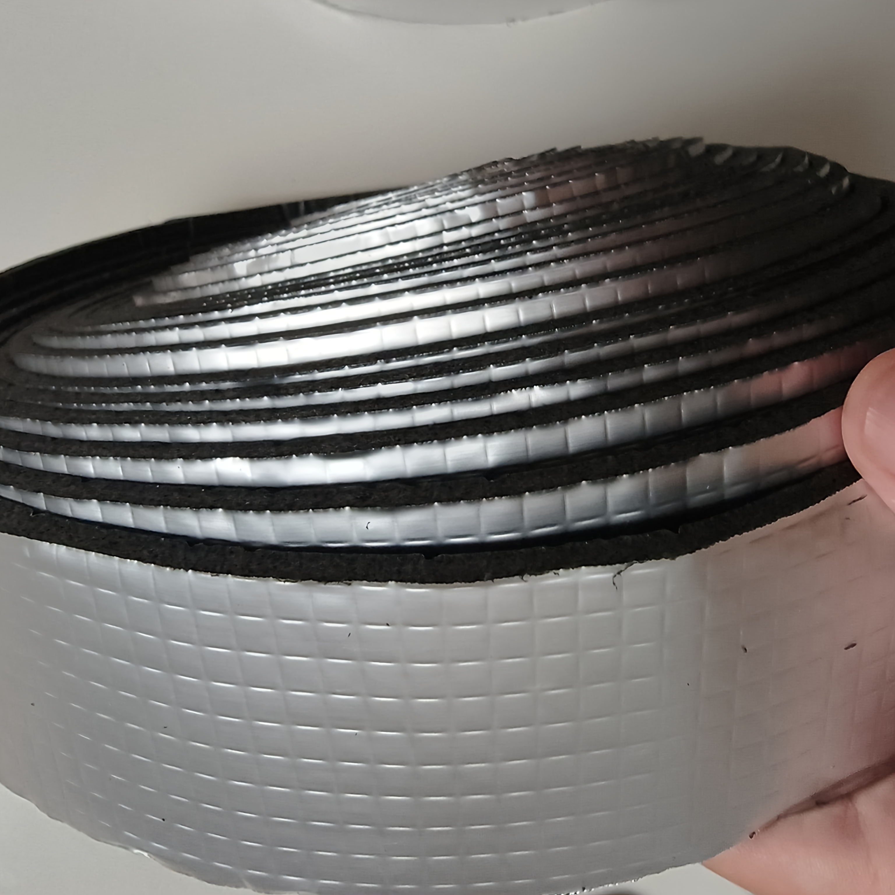 TEMU [pipe Insulation Tape] Self-adhesive Pipe Insulation Tape- 1 Roll 10m Long, 5cm Wide, 0.5cm Thick, And Heat Resistant, Easy To Cut And Install,