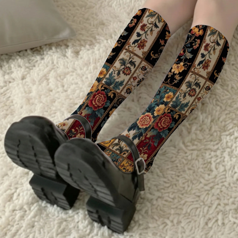 TEMU 1 Paire de Chaussettes de Cheville Femme Rétro Floral Patchwork Imprimé Style Coloré Motif Élégant Sexy Fin Tendance Polyvalent Été Chaussettes