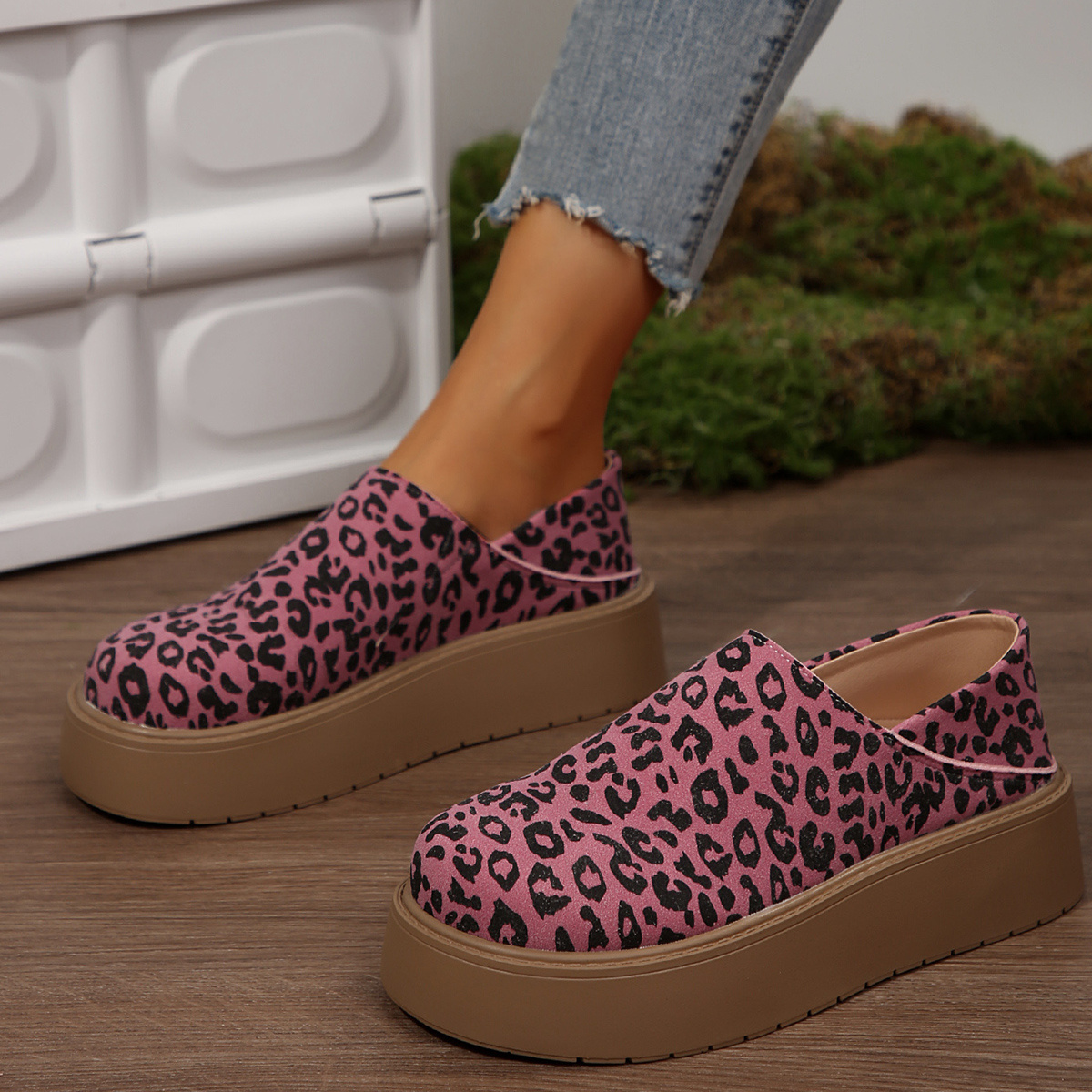 women's leopard print platform sneakers thick cushioned sole