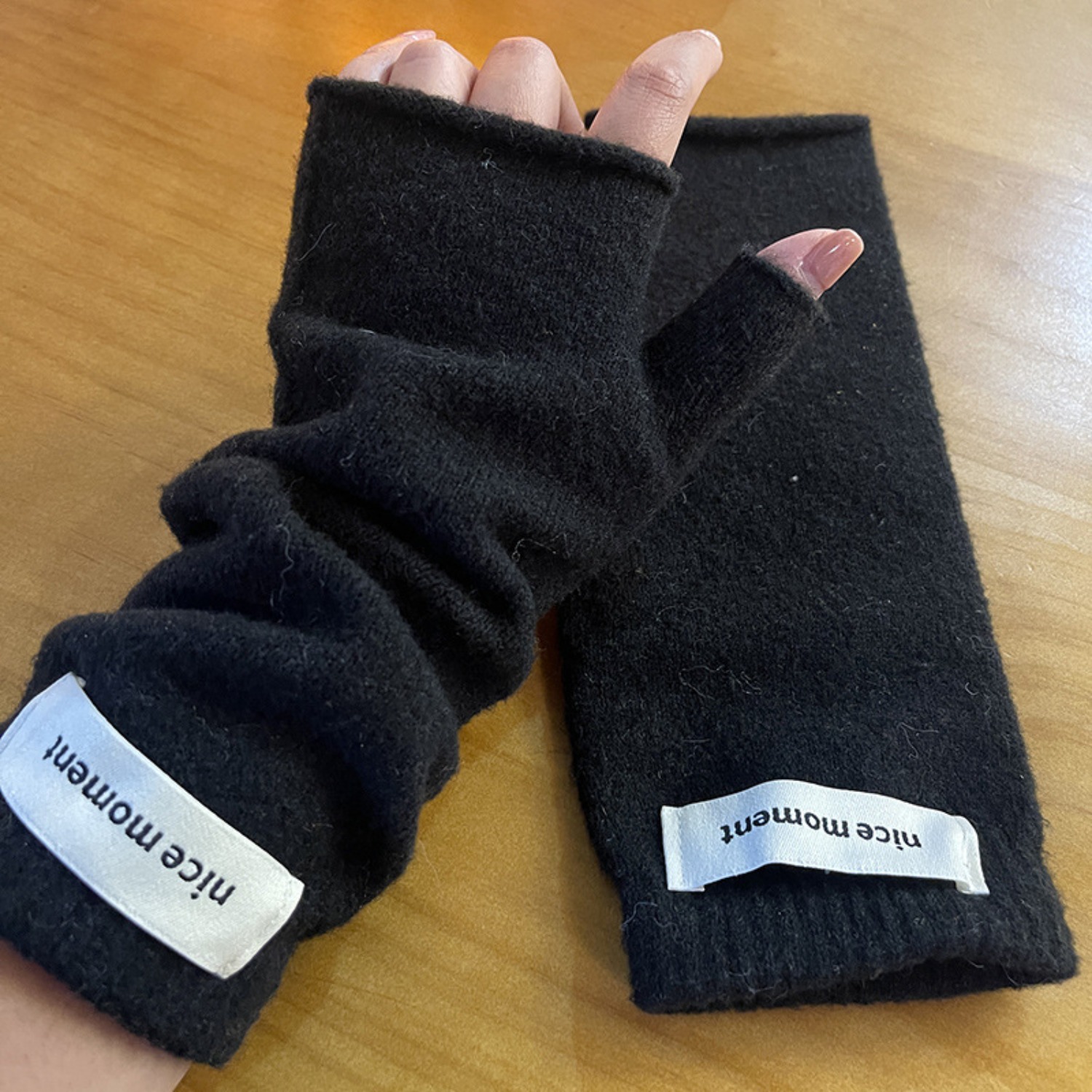 Image of Y2k Style Thickened Fingerless Gloves Suitable For All , Long Arm Protectors, Christmas Gift, Fashionable Women's Gloves