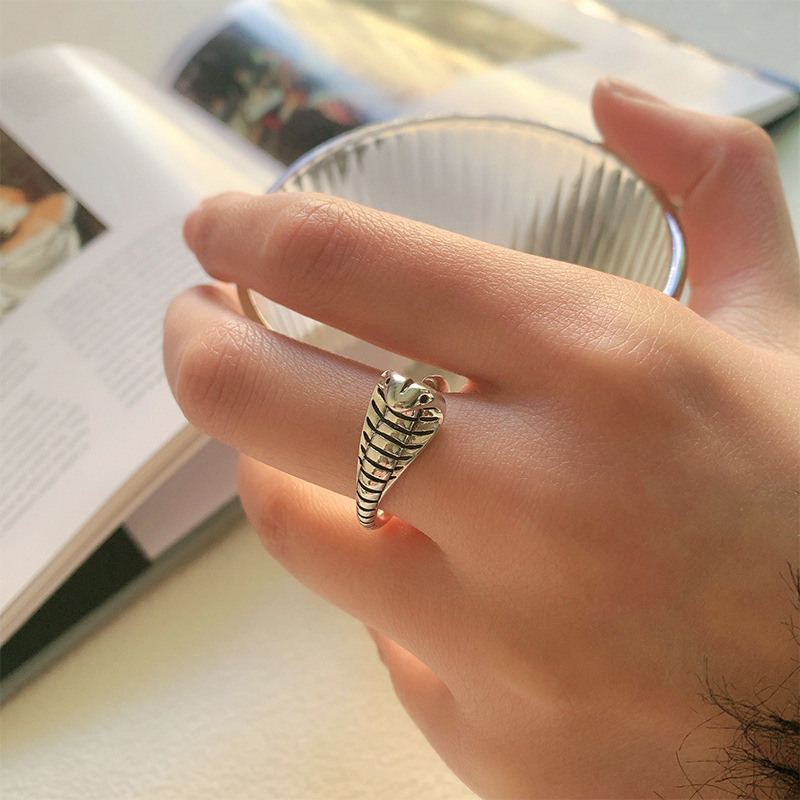 Women's Elegant Adjustable Ring, Perfect for All Occasions