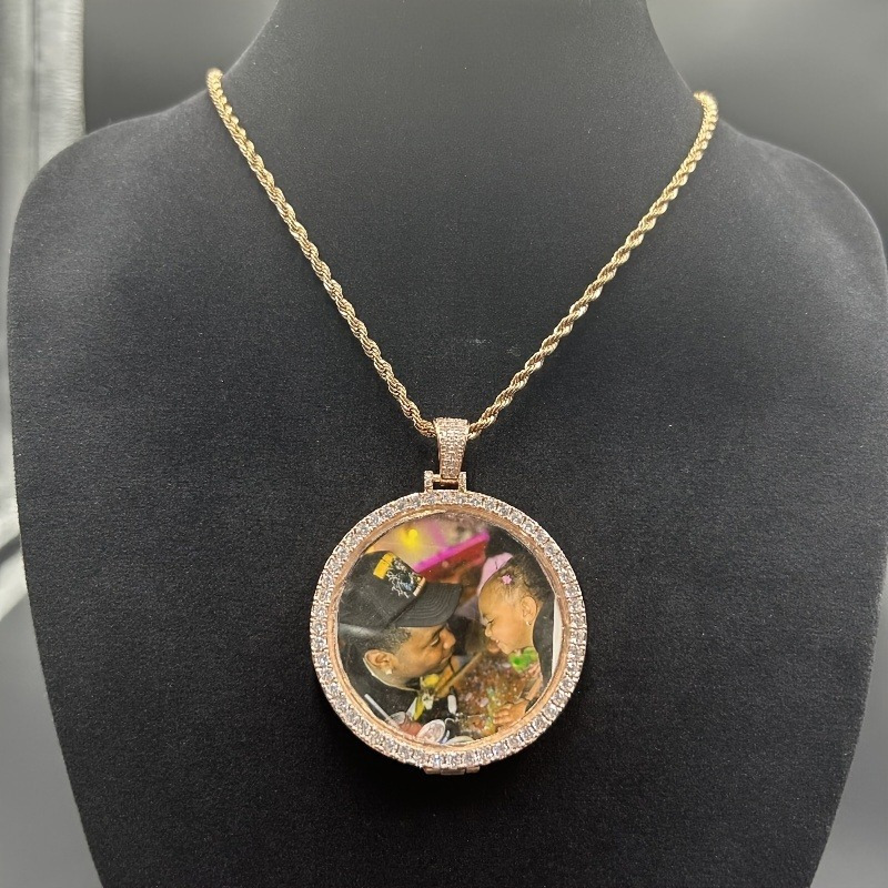 TEMU Personalized Photo Pendant With Sparkling Custom Picture Round Frame Pendant Rope Chain Necklace, Unique Holiday Gift For , Personalized Jewelry