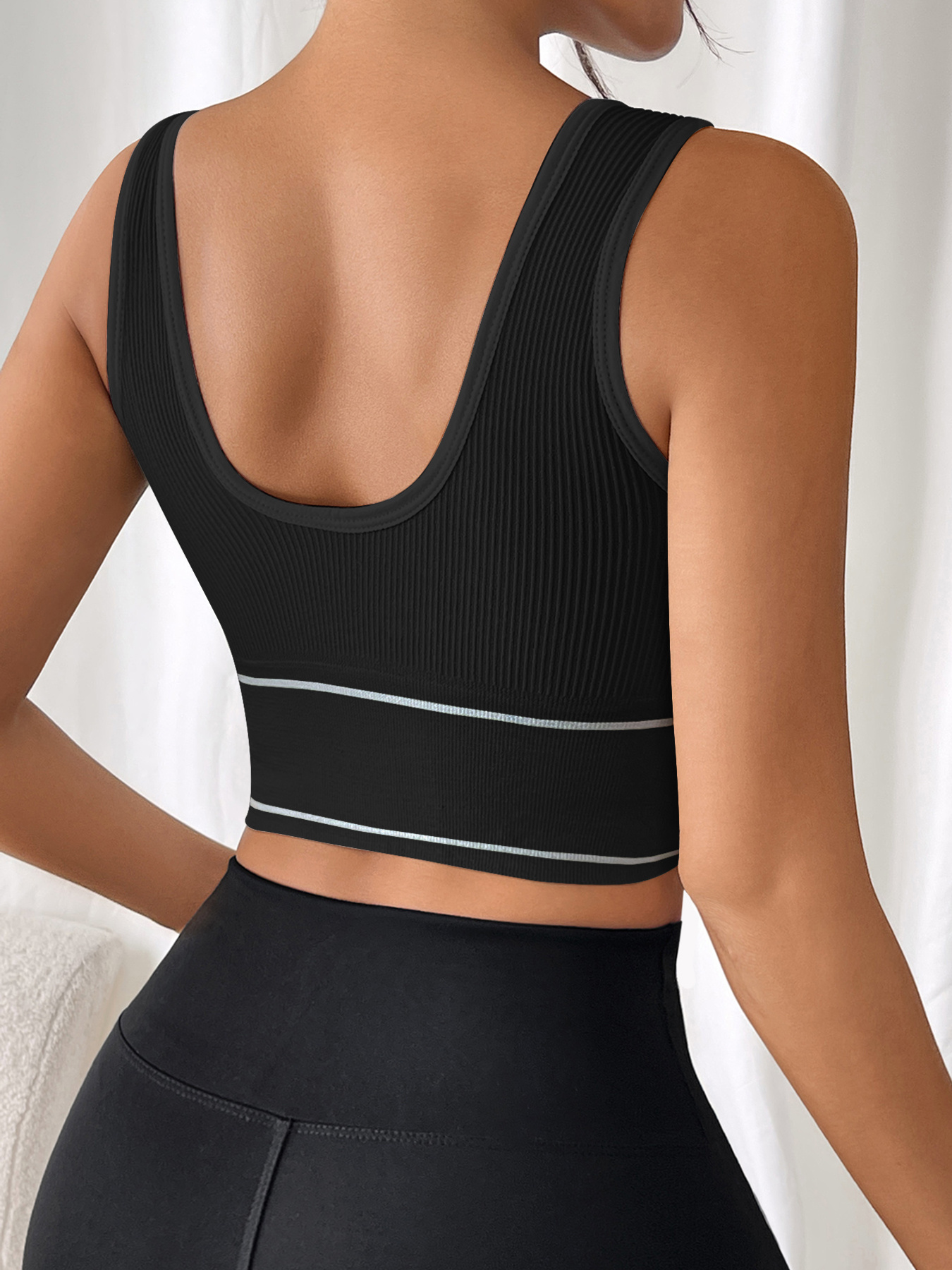 DanShen Women's High-Support Sports Bra - Wireless, Padded, Stretchy Nylon Blend for Yoga & Running, Mint Green Ribbed Design with White Logo, Machine Washable