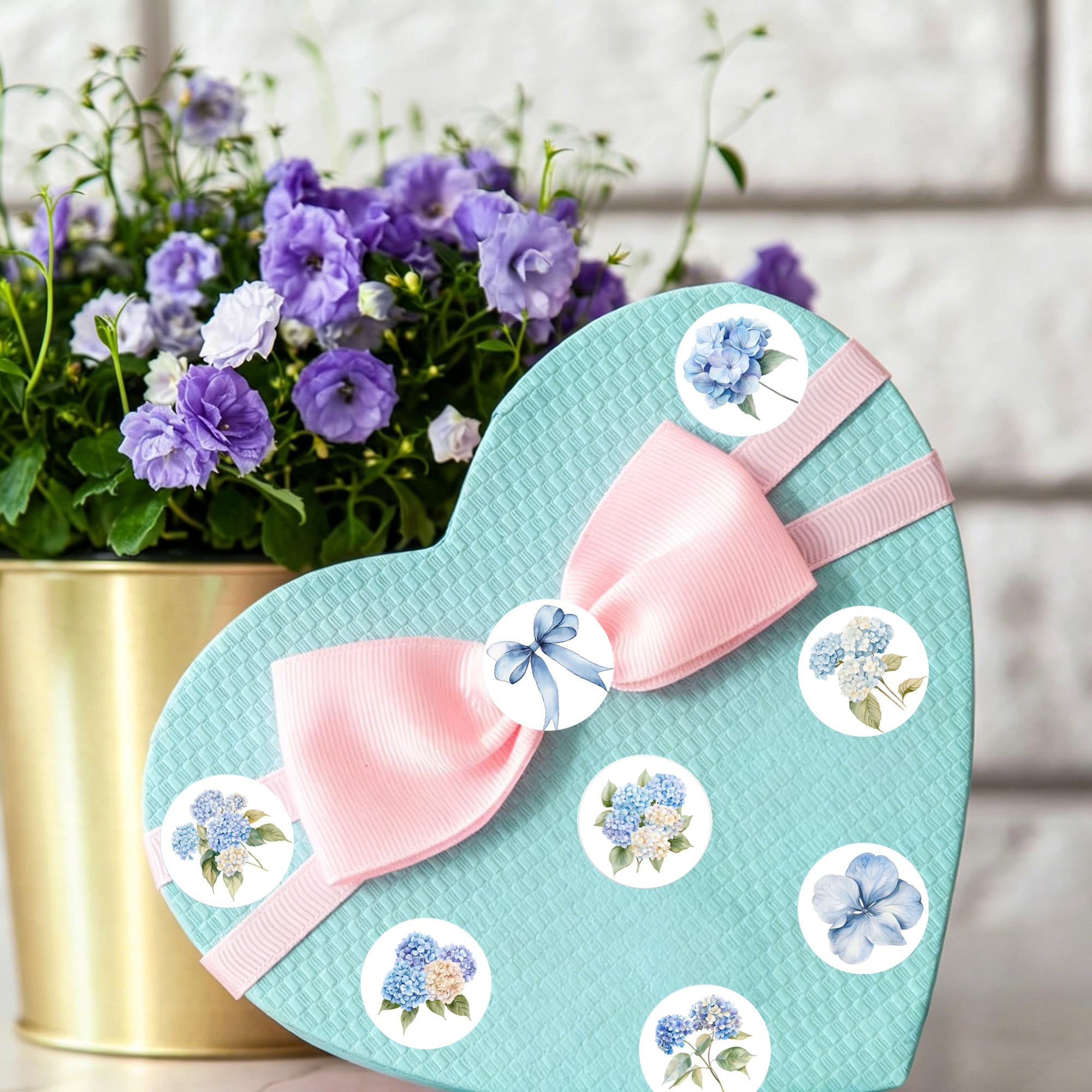 TEMU 500pcs Roll Watercolor Blue Hydrangea Stickers Suitable For Wedding, Bridal Shower Favors, Scrapbooking - Self-adhesive Round Floral Labels With