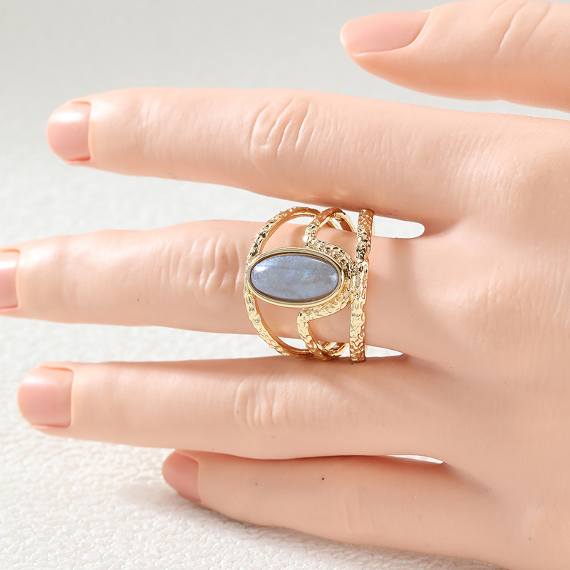 Women's Retro Minimalist Irregular Shape Ring, Luxurious Aesthetic