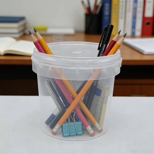 de circulaire plastic opbergemmer bevat 30 (15 en 15 deksels), elk met een capaciteit van 1000 milliliter, equivalent aan 33.82 ounces. ze geleverd met deksels en handvatten, willekeurige .