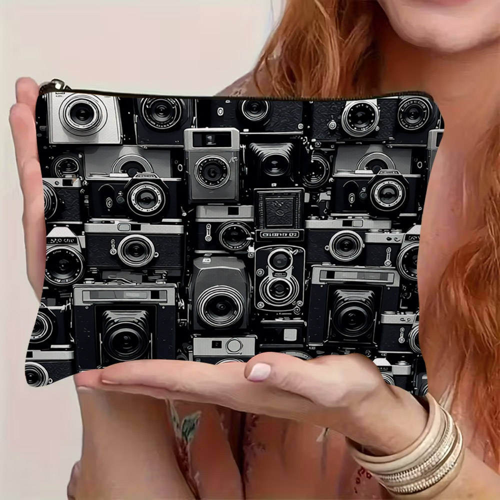 TEMU 1pc 2d Flat Vintage Black And Collage Print Cosmetic Bag, With Zipper Closure, Lightweight And Durable Pouch, Ideal For Travel, Storage, Perfect