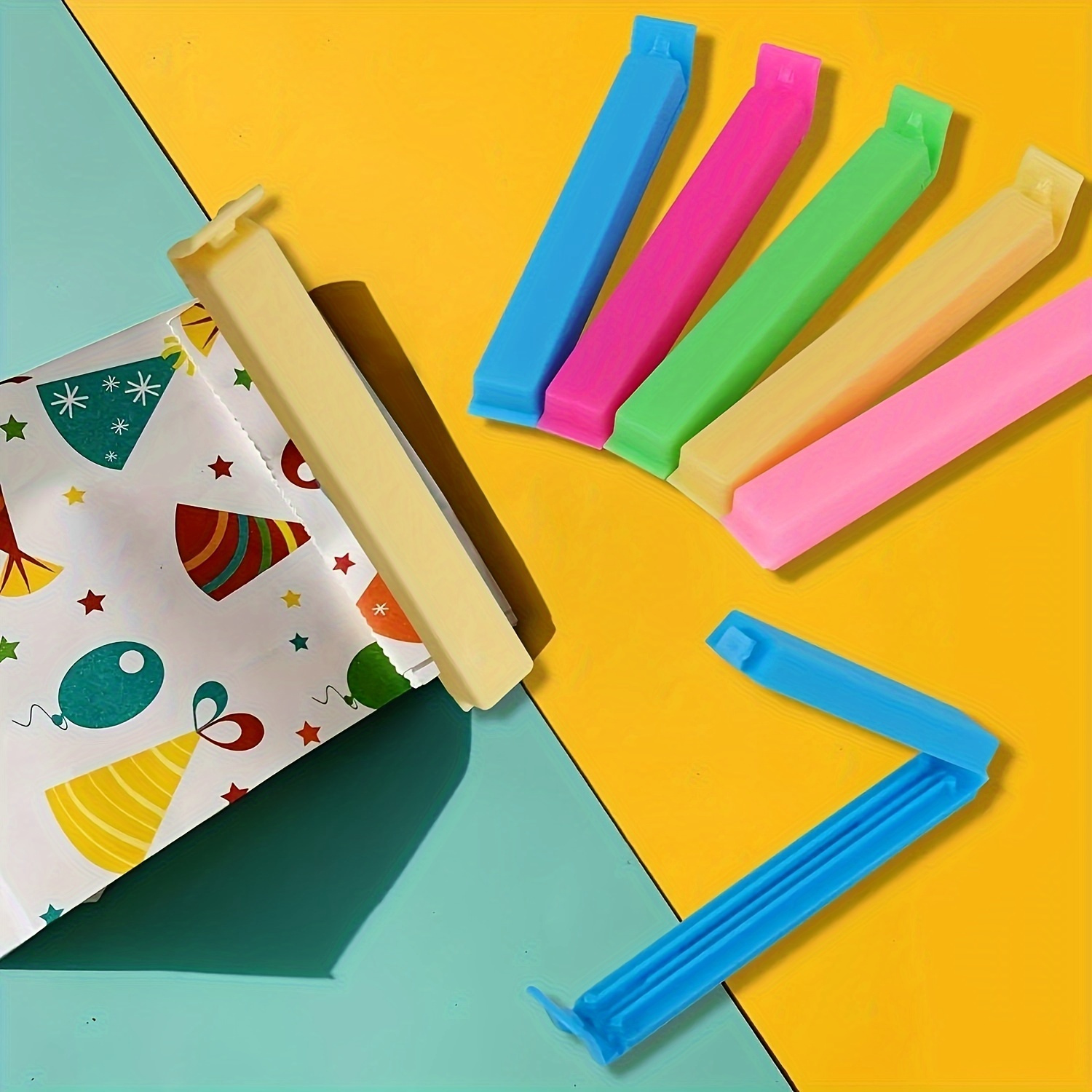 24 Colors Random Plastic Food Bag Clips for Kitchen Storage