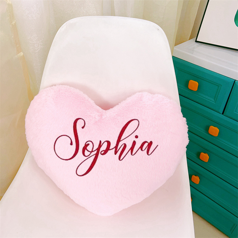 E-shop Personalisierte Liebeskissen, Weiche Namenkissen nach Wunsch, Valentinstagsgeschenke für deine Freundin, Herzförmige Kissen, Valentinstag