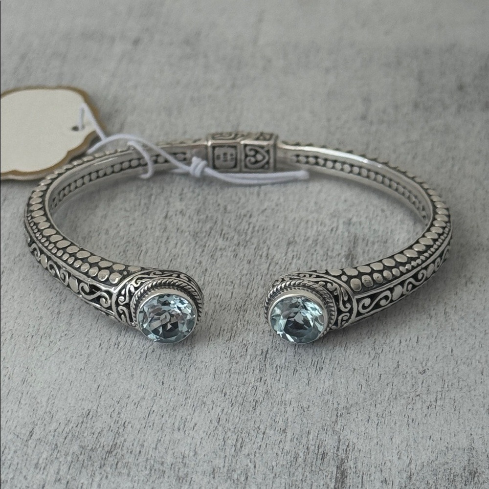cuff bracelets sold on Temu United States