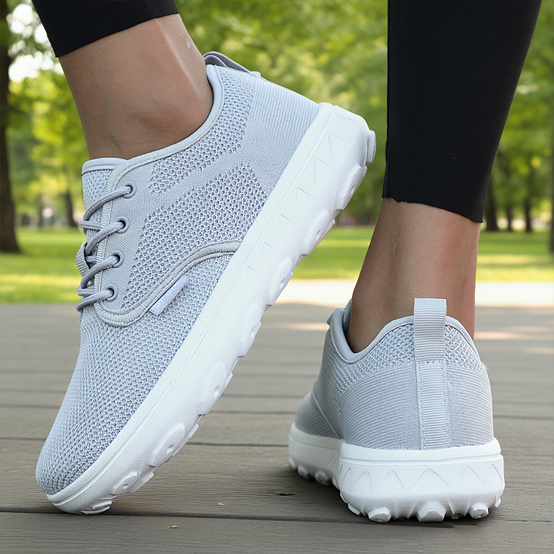 Women's Wide-Fit Casual Athletic Shoes