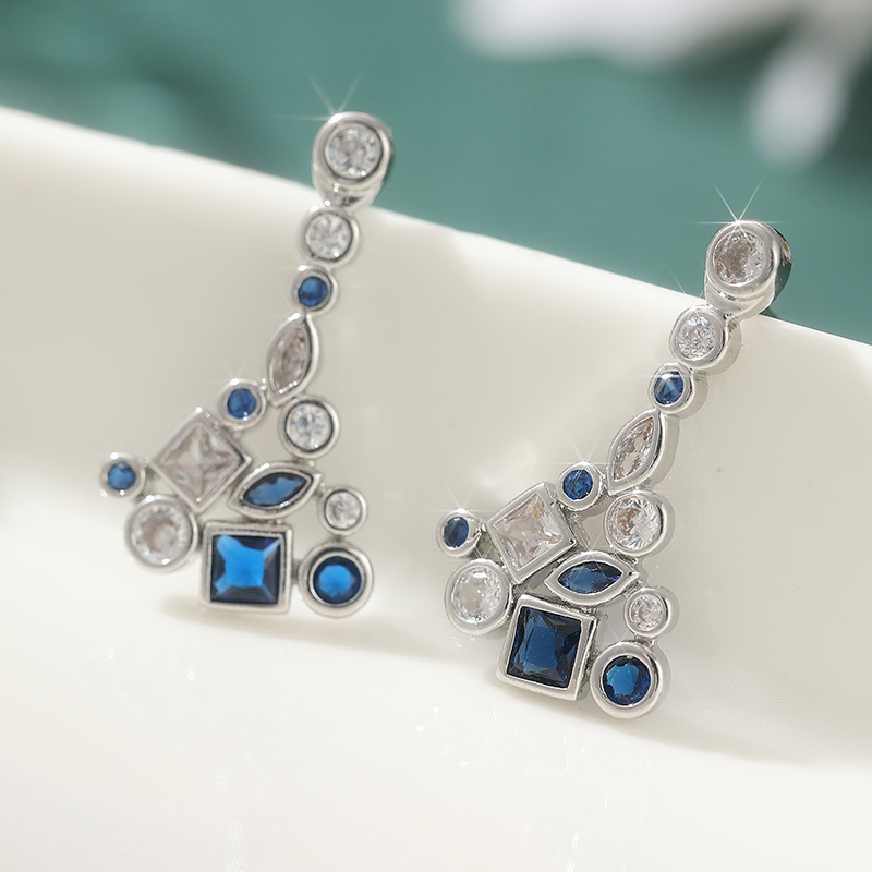 Women's Spliced Teardrop Dangle Earrings, Ocean Blue & White