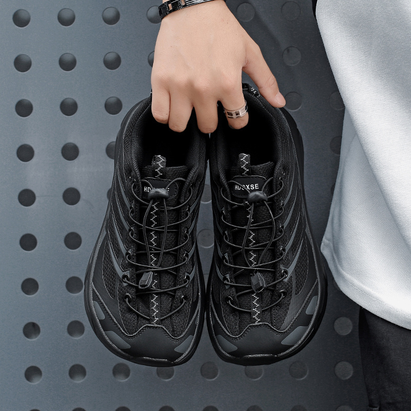 Men's Wide-Toe Colorblock Platform Sneakers with Elastic Laces