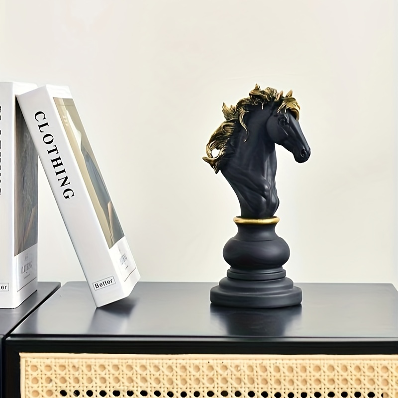 3pcs of Black and Golden Resin Chess Ornaments, Luxurious Black and Golden Chess Pieces, Suitable for Home Decoration- Ideal for Living Rooms and Study Rooms. Desk Arrangement