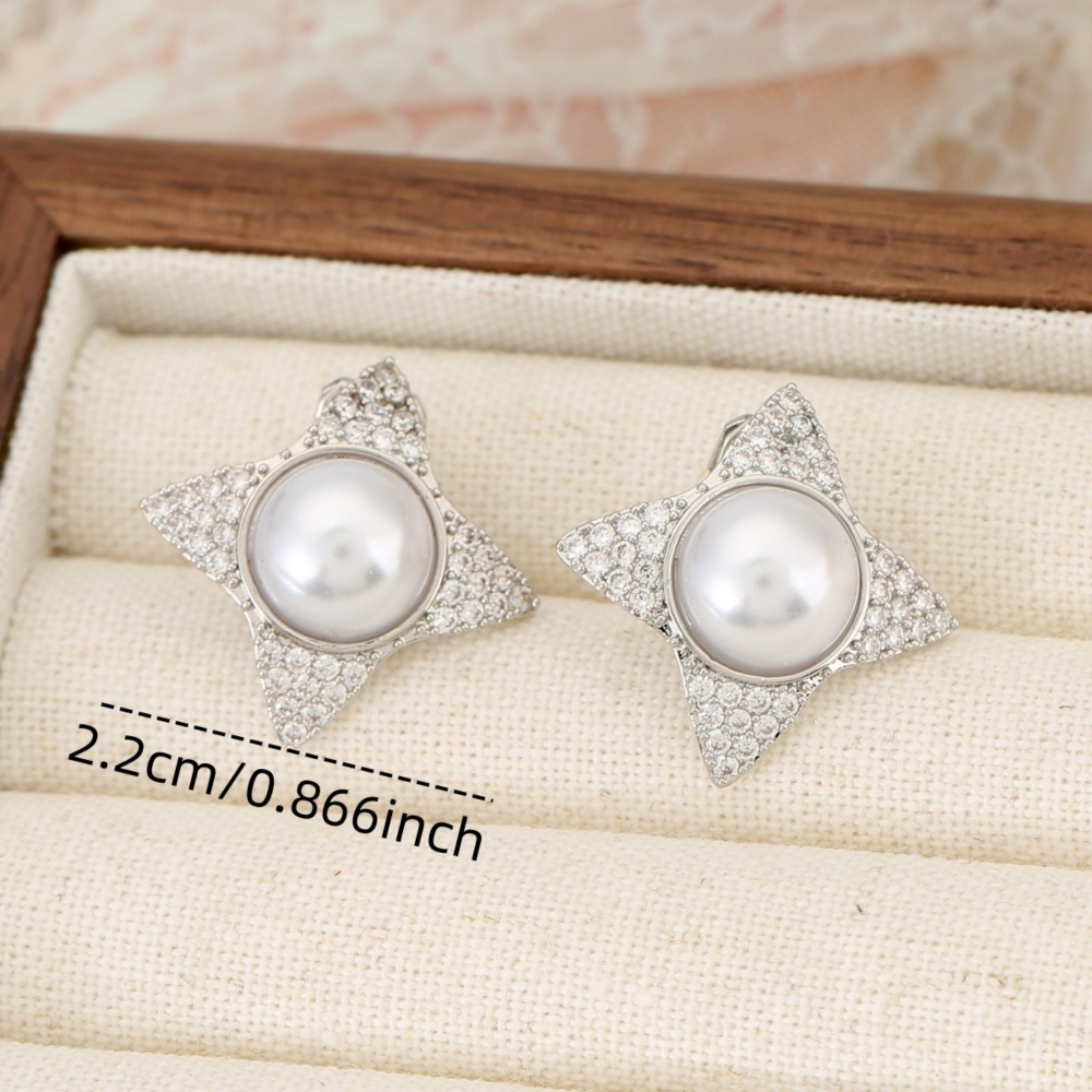 Exquisite Copper Inlaid Zirconia Flower Ear Clips