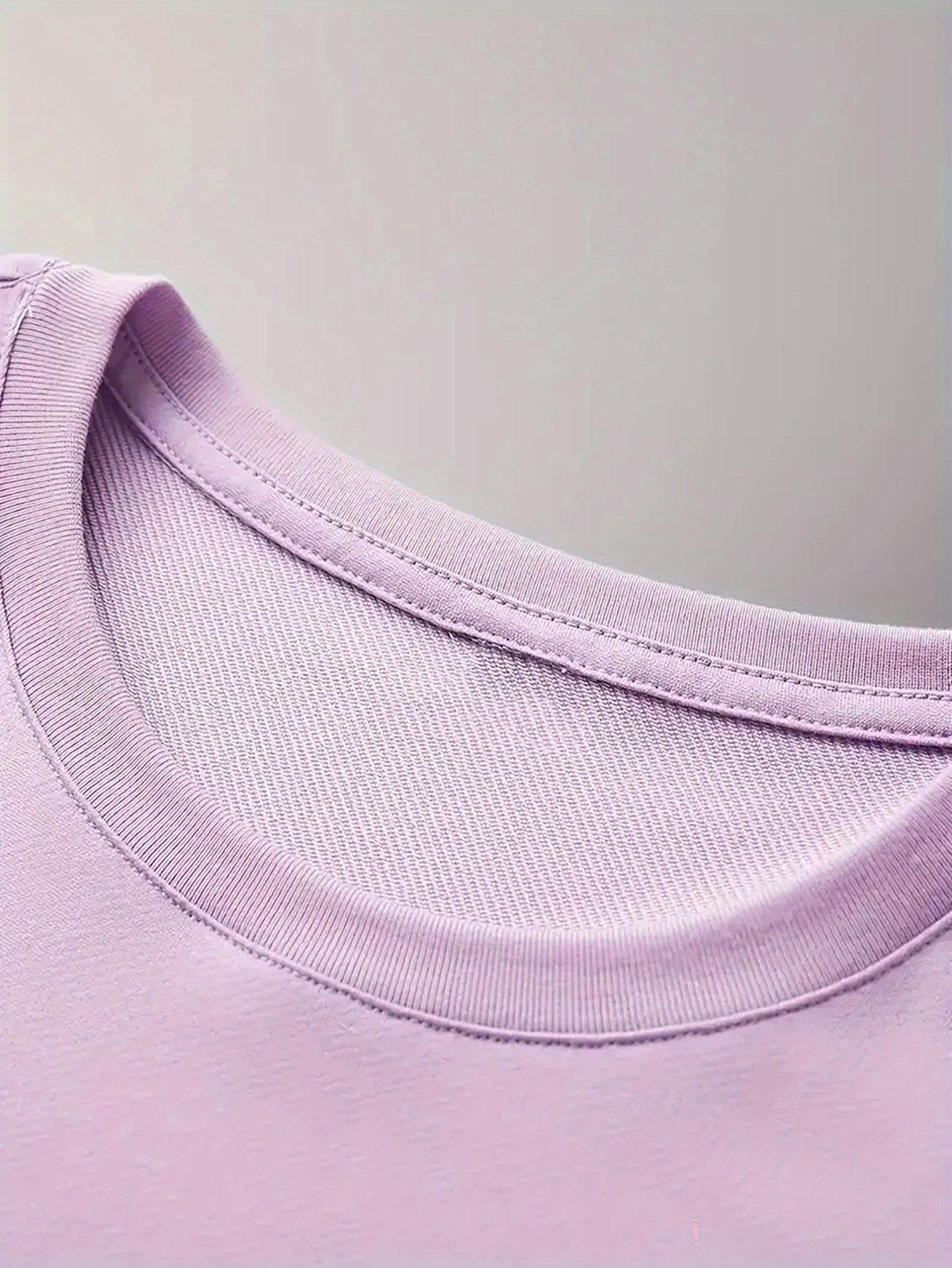 Men's casual and fashionable minimalist lines - C-Calvin printed T-shirt, round neck comfortable polyester fabric, suitable for daily wear as fashionable streetwear, Men's clothing