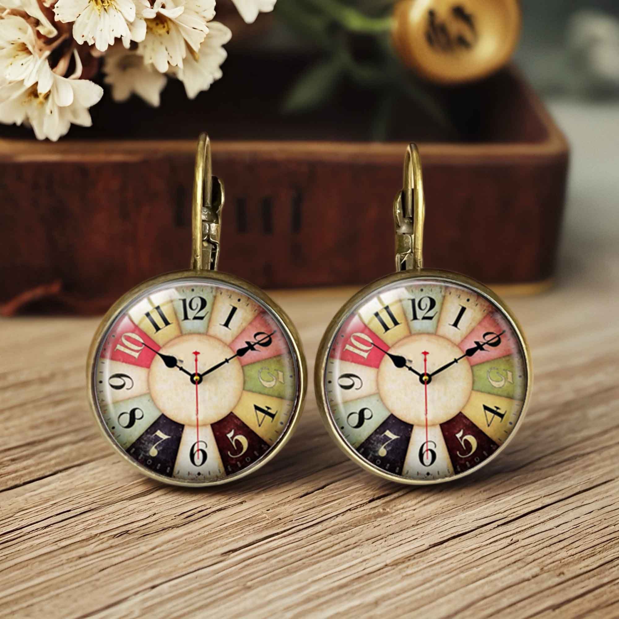 TEMU Un par de aretes con diseño de reloj, perfectos para el uso diario, fiestas, días festivos, culturales, sin batería