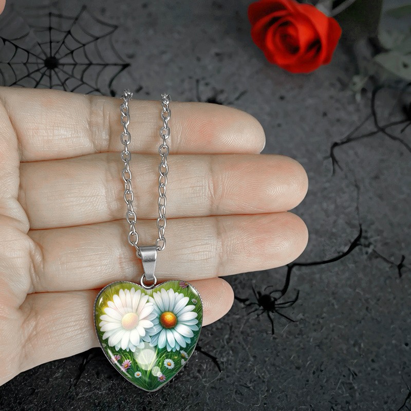 Wild Daisy Heart-shaped Necklace Glass Pendant, Handmade