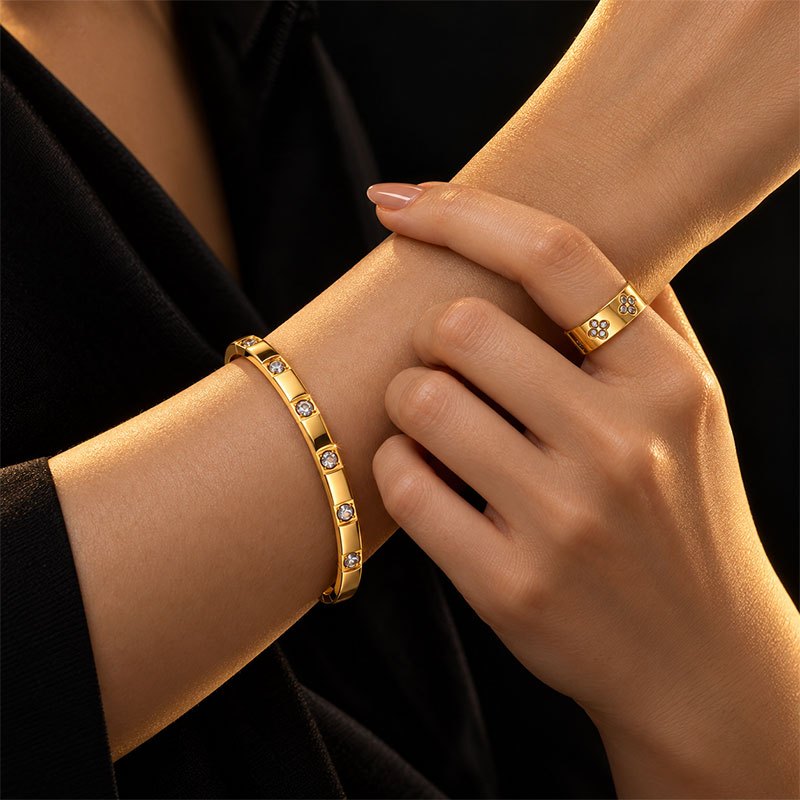 Women's 2pc Segmented Design Bracelet and Ring Set