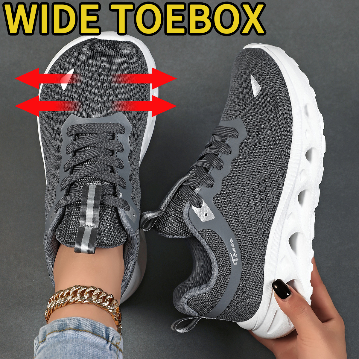 Fabric Mesh Breathable Lightweight Wide Toe Running Shoes