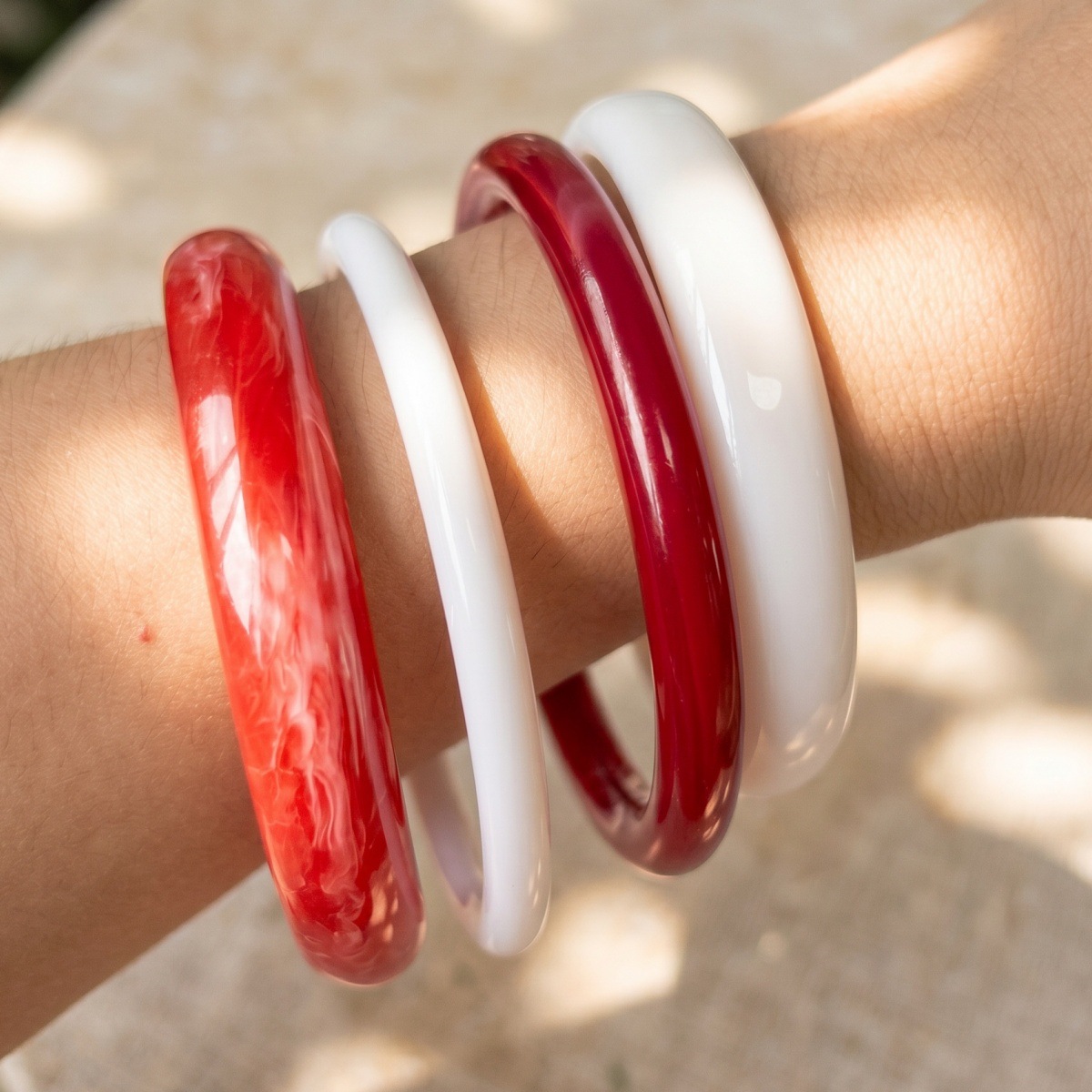 4pcs Minimalist Geometric Resin Bracelet Set, Daily Wear