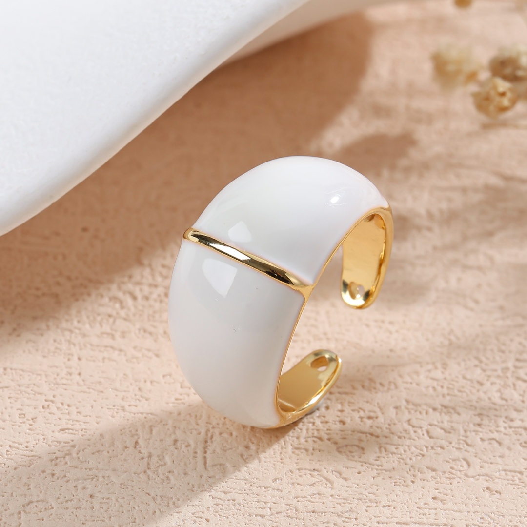 TEMU A Oil Art Ring With A Luxurious And Exquisite Design - Adjustable Open Style, Suitable For Daily Wear And Parties For Women, Perfect As A Gift