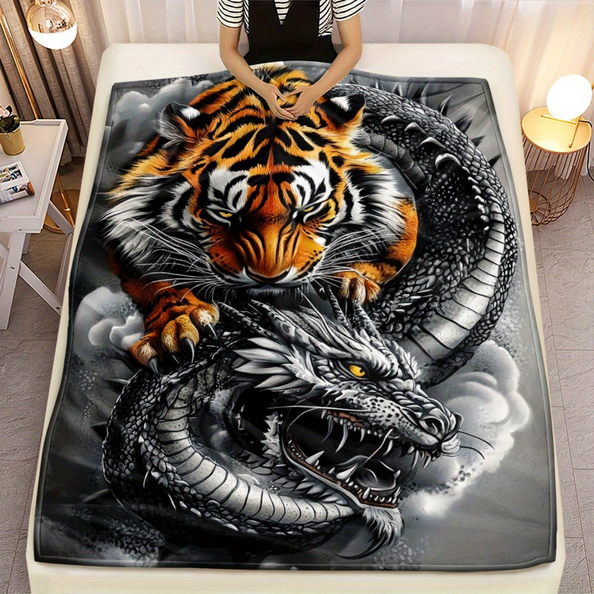 TEMU 1pc Tiger, Print Portable Blanket Lightweight Throw For Sofa, Travel, Camping, Livingroom, Office, Chair And Bed Digital Printing Blanket With