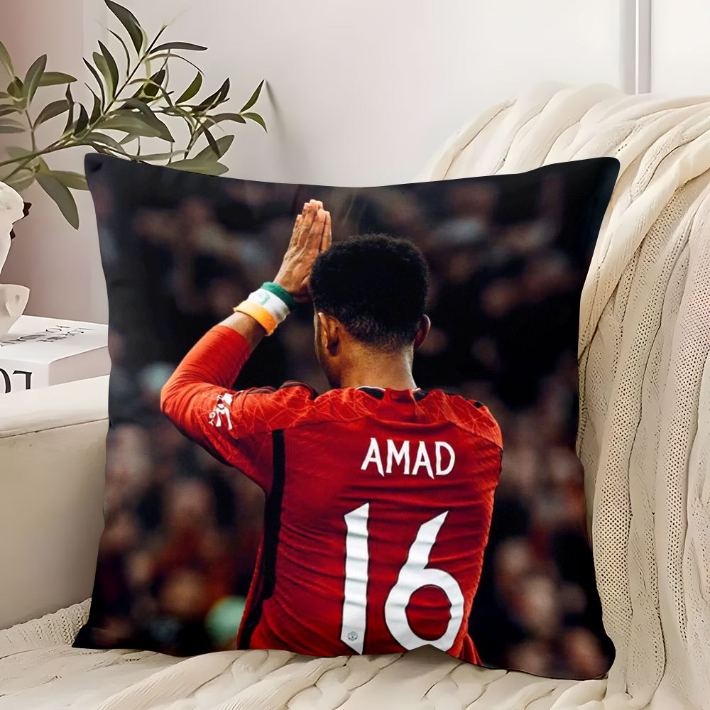 TEMU 1pc Vibrant Footballs Player Polyester Pillow Cover, 17.7x17.7 Inches - , Decorative Single-sided Design With Zipper Closure, Ideal For Room