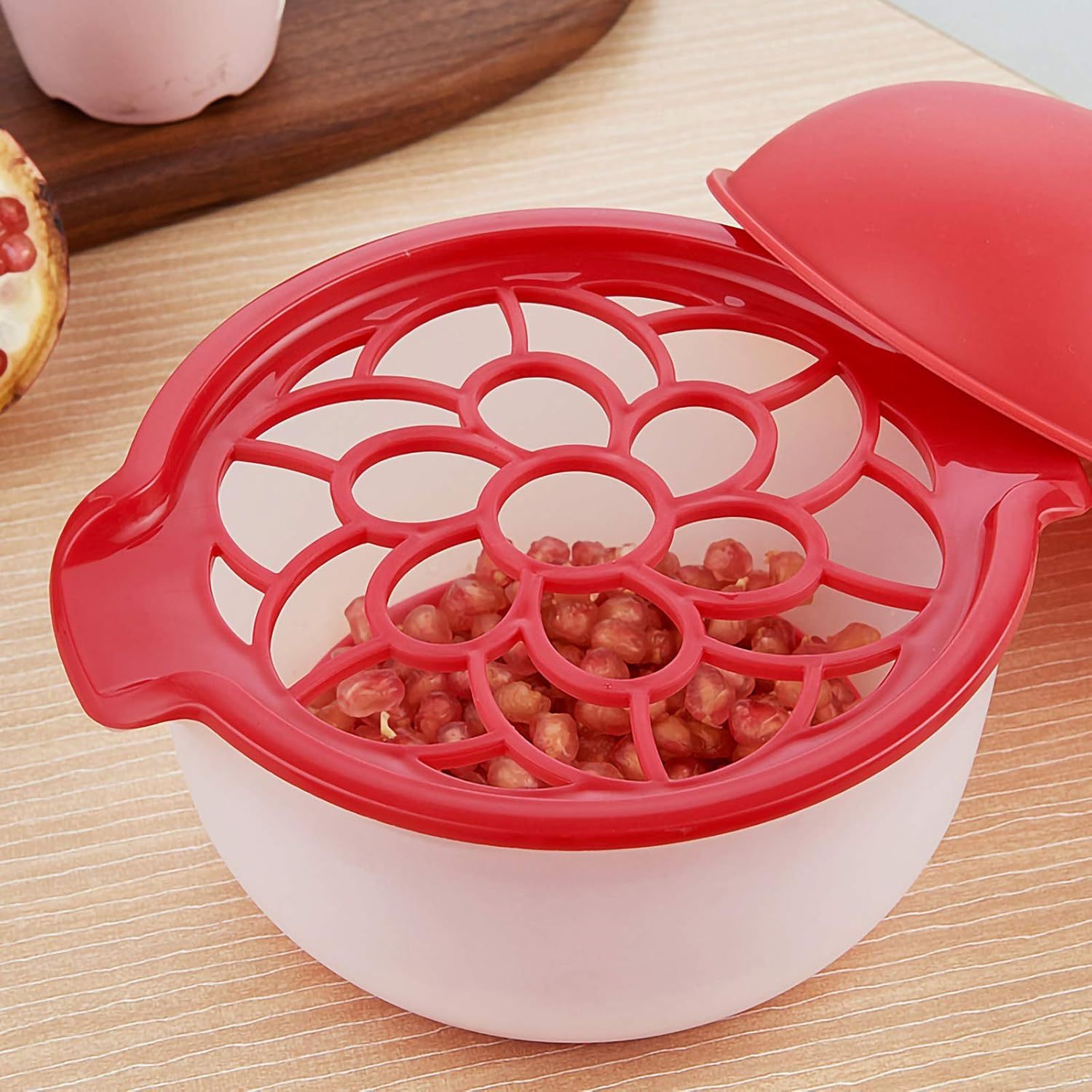 Silicone Pomegranate Peeler and Bowl Set, Food-Safe Plastic Pomegranate Deseeder, Easy Arils Removal Tool for Kitchen Use