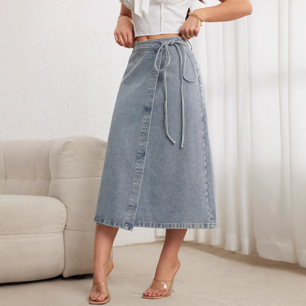 Jupe en denim pour femmes 2025 - Jupe ample et élégante avec ourlet brut, mi-longue, décontractée à dressée pour le printemps, l'été et l'automne, style vintage de couleur unie
