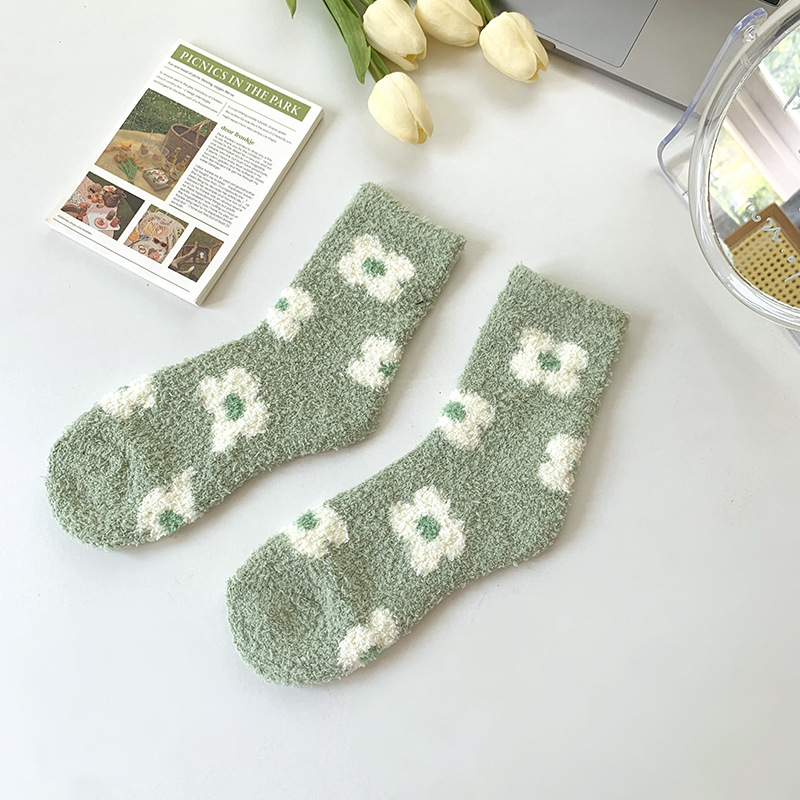 TEMU Coral Fleece Socks For Women Ins Cream Style Mid-calf Women's Socks Winter Thickened Fleece Home Maternity Sleep Socks