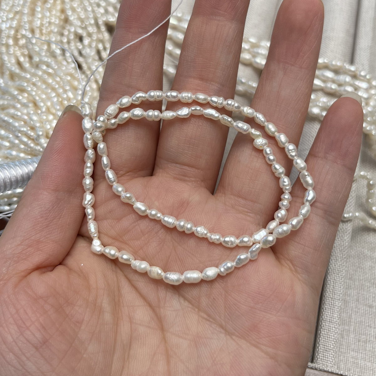 Image of Exquisite Natural Freshwater Freshwater Pearls Freshwater Pearls In 2-3mm, 3-4mm, 4-5mm Bead Strings, 36cm In Length, Used For Jewelry Making, Suitable For Diy Crafts, Necklace And Bracelet Making