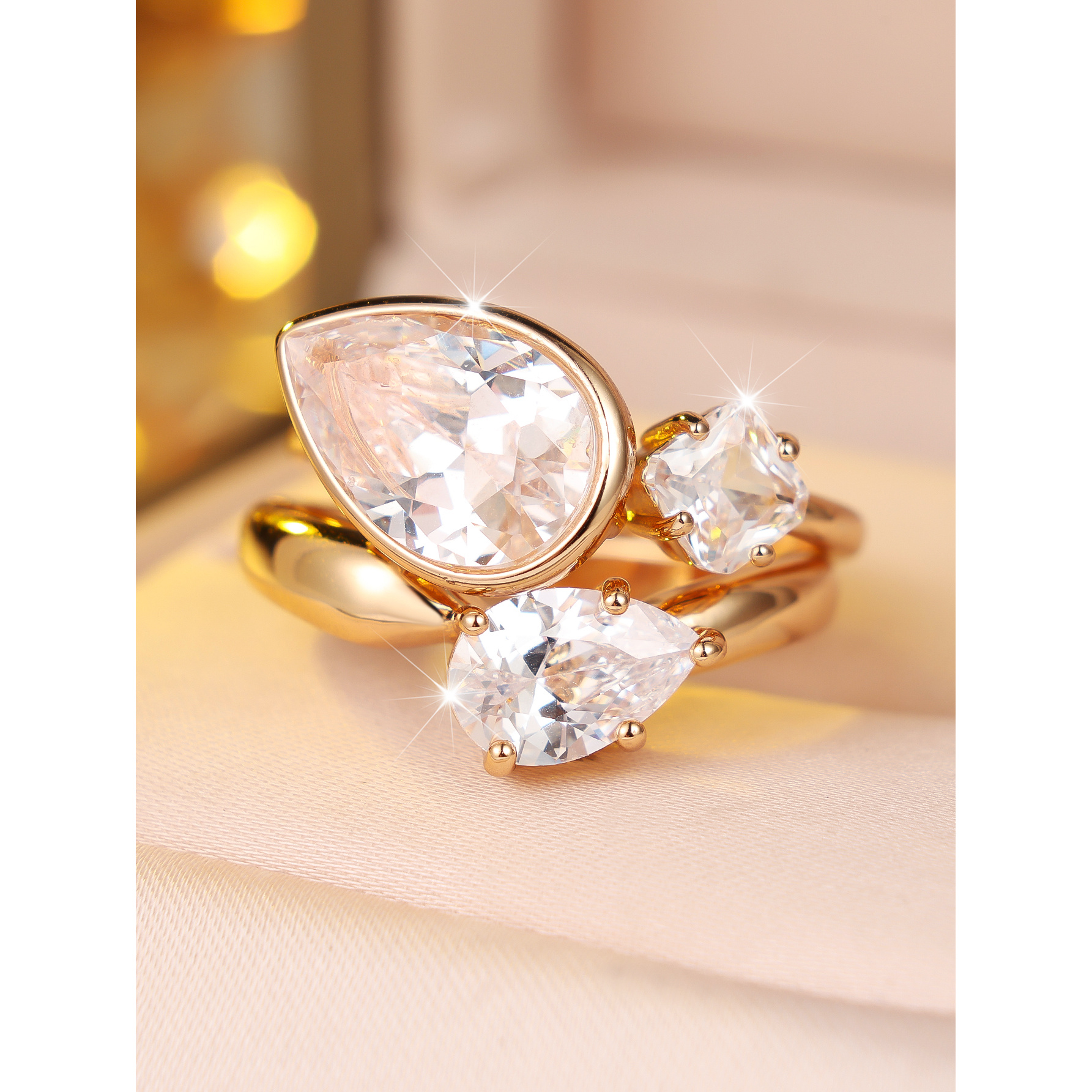 Men's Exquisite Water Drop Ring Set with Zircon