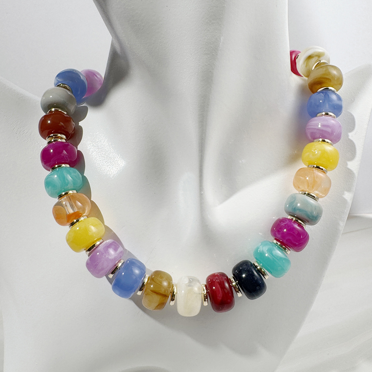 TEMU 1 Retro Dopamine Random Color Beaded Necklace With Texture And Mixed Color Flat Bead Spacer Splicing Choker Necklace For Women' Wear, Versatile