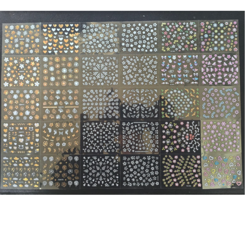 Random Style Nail Art Stickers, 3d Self-adhesive White Floral Nail Stickers Designs, Multicolor Laser Decals For