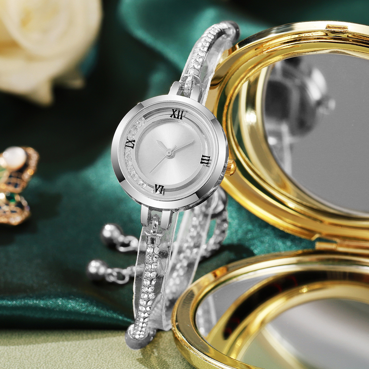 A Delicate And Elegant Women'S Watch Adorned with Decorative Rhinestones, a Minimalist Quartz Watch, The Perfect Gift for Your Girlfriend on Valentine'S Day, Does Not Include a Gift Box