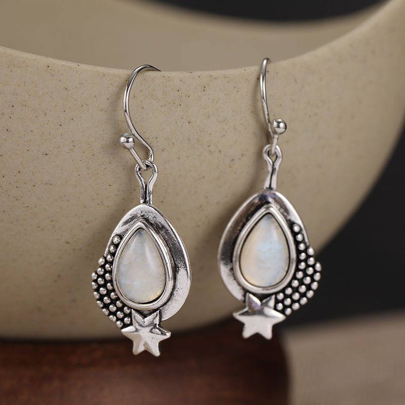 Women's Bohemian Retro Teardrop Star Pendant Earrings
