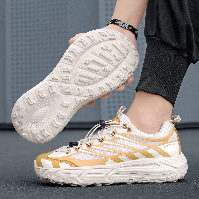 Men's Wide-Toe Colorblock Platform Sneakers with Elastic Laces